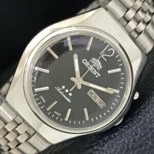 Vintage 1978 Orient Automatic Mens Silver Watch W/daydate & Black accents